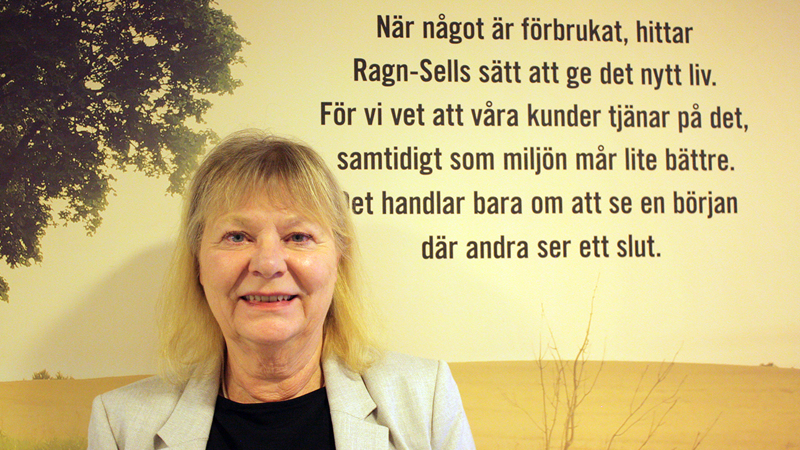 Portr&auml;tt p&aring; Inger som arbetade p&aring; Ragn.-Sells i 33 &aring;r